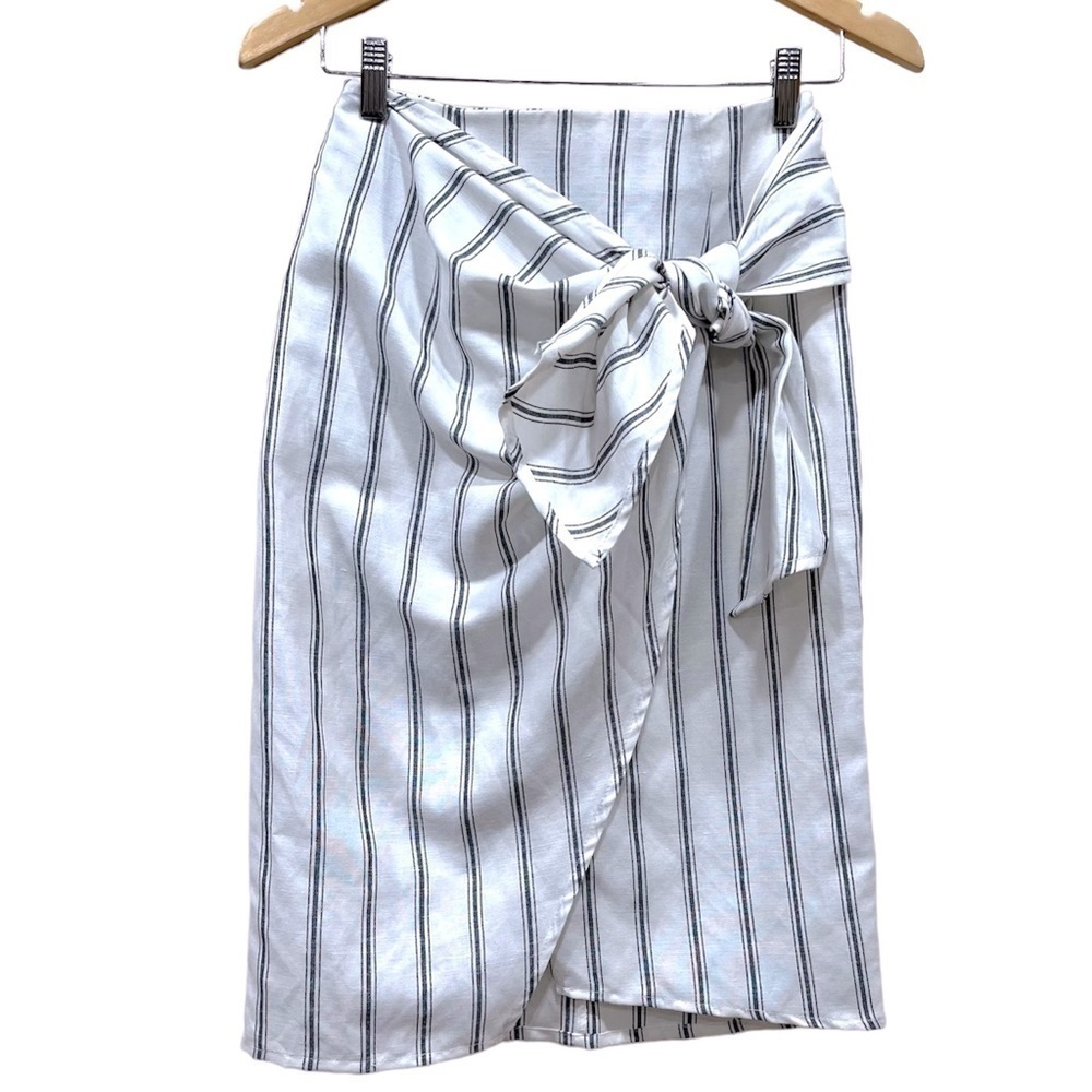 ZARA black and white side tie striped tulip skirt size XS - Picture 2 of 7